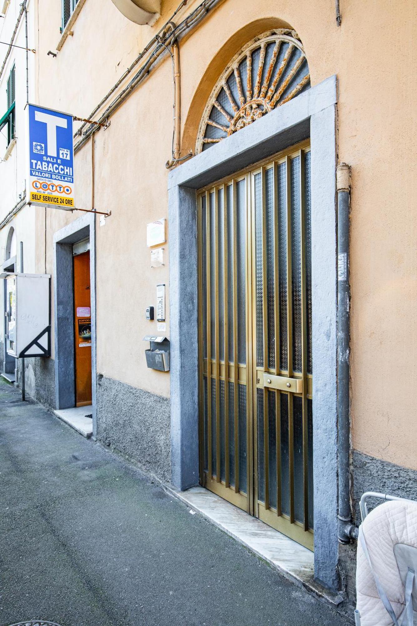 Elegante Dimora La Spezia-Free Parking Apartment Exterior foto
